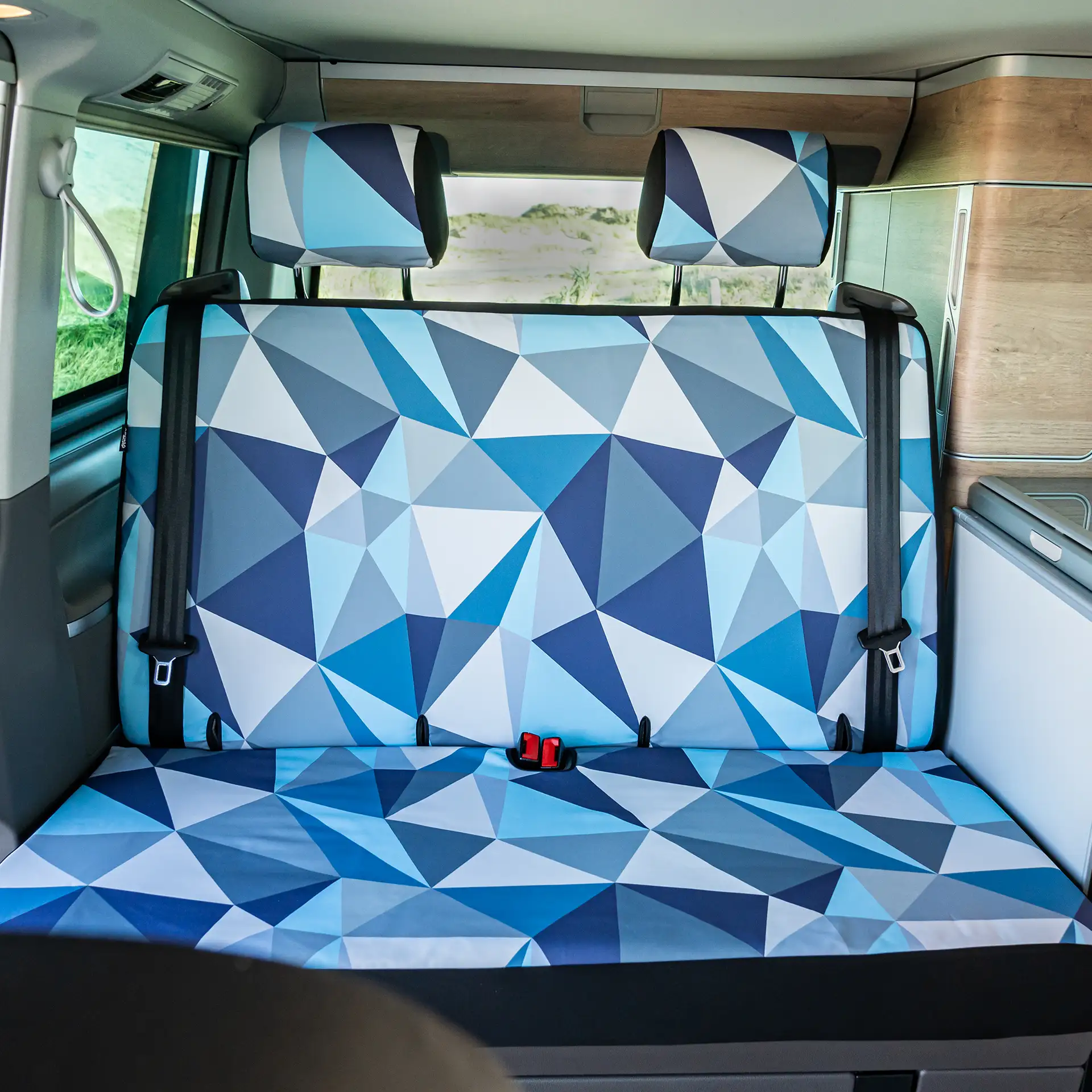 VW T5 / T6 / T6.1 California Rückbankbezug (2er) inkl. Kopfstützenbezüge VW T5 / T6 / T6.1 California Rückbankbezug (2er) inkl. Kopfstützenbezüge